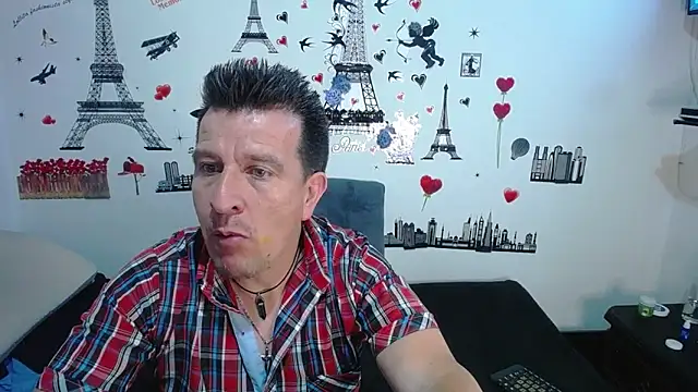 Snapshot of amaya_627 chatting on February 12, 12:48 am amaya 627 online show from February 12, 12:48 am