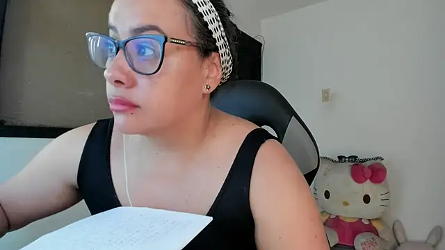 smile sweetpao online show from February 19, 7:06 am