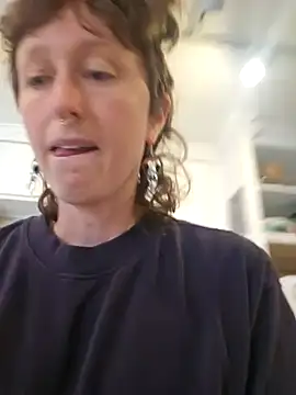 mossy kiss online show from January 28, 6:49 pm