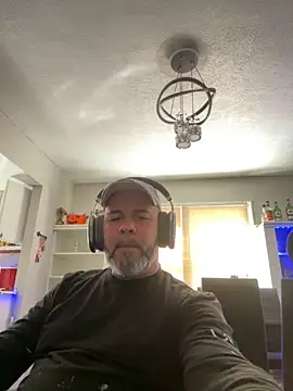 Snapshot of Cristian-Brayan chatting on September 10, 3:34 pm Cristian-Brayan online show from September 10, 3:34 pm