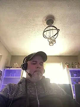 Cristian-Brayan online show from March 6, 3:52 pm