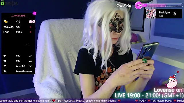 strawberry muffin online show from December 23, 6:27 pm