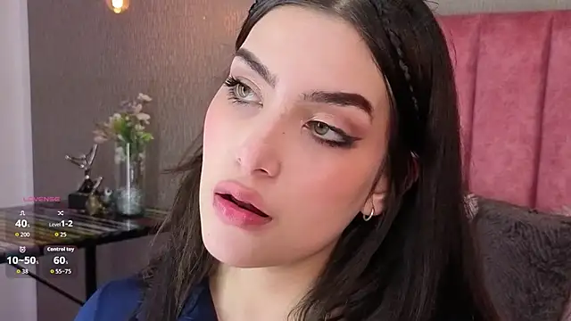 Alexa Thaylor  online show from April 4, 5:43 pm