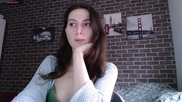  Hot Lady  online show from January 21, 3:32 pm