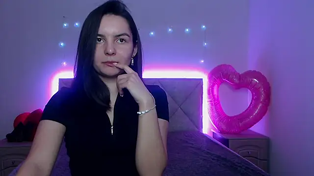 JasmineAsha online show from February 24, 7:50 am