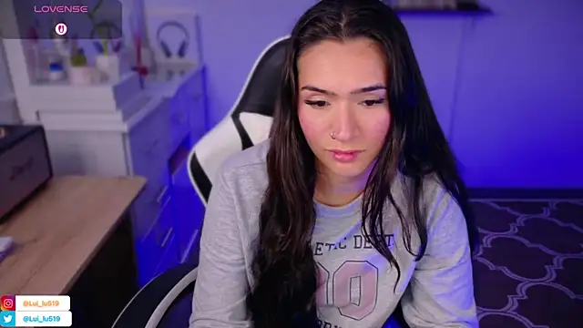 ImLui lu online show from November 10, 8:19 pm