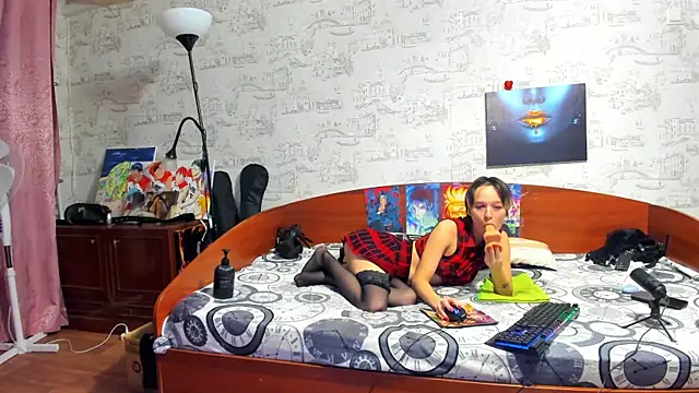 KagamiTayga online show from December 17, 2:39 am