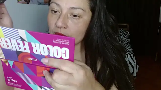 Victoriaevans1 online show from January 17, 9:40 pm