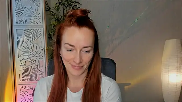 RebeccaMartinez online show from March 6, 6:21 am