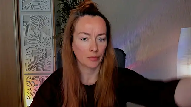 RebeccaMartinez online show from May 3, 7:25 am
