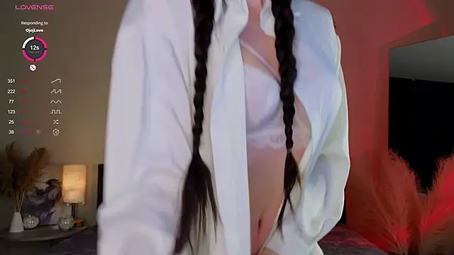 Snapshot of AuroraMari chatting on February 28, 11:23 pm AuroraMari online show from February 28, 11:23 pm