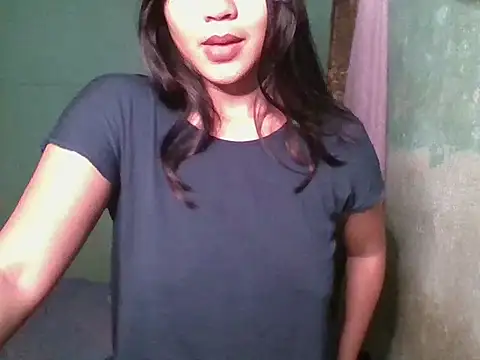  smiling4u  online show from December 5, 8:23 am