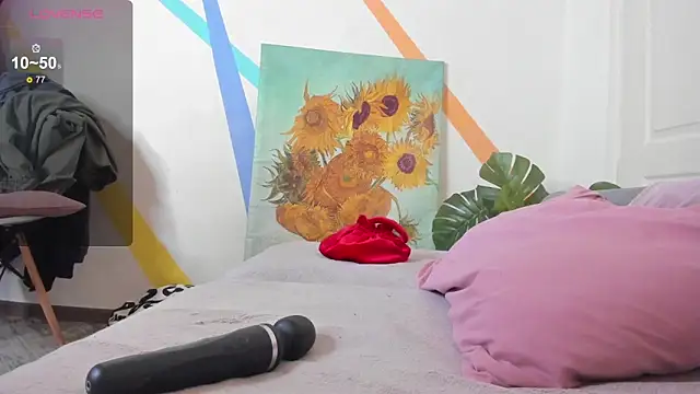 Snapshot of nymphobaby chatting on April 9, 12:10 pm nymphobaby online show from April 9, 12:10 pm