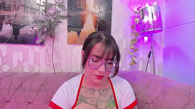 Snapshot of DEVA_BLUE_ chatting on December 7, 4:20 am DEVA BLUE  online show from December 7, 4:20 am