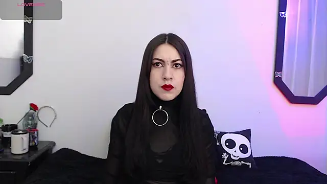 Amy Aloqua online show from October 3, 3:31 pm