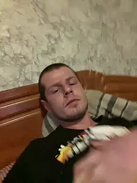 Snapshot of Rusikk66 chatting on January 17, 7:05 pm Rusikk66 online show from January 17, 7:05 pm