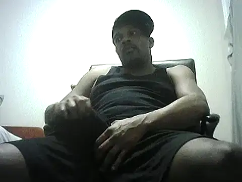ThugDick79 online show from December 20, 7:39 pm