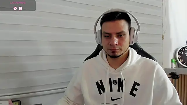 Rick Diesel  online show from April 11, 3:55 am