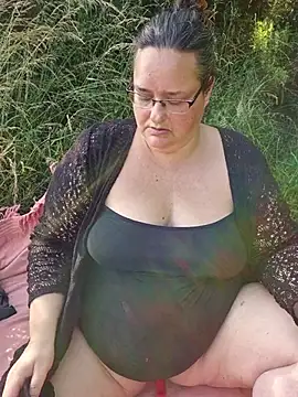 XxGipsyxX online show from June 19, 4:22 pm