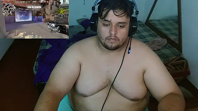 Snapshot of altairstudiosvip_ chatting on December 17, 7:15 pm altairstudiosvip  online show from December 17, 7:15 pm