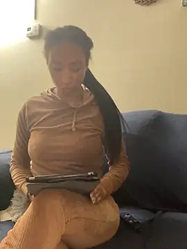 Iceblanca online show from February 9, 4:25 am