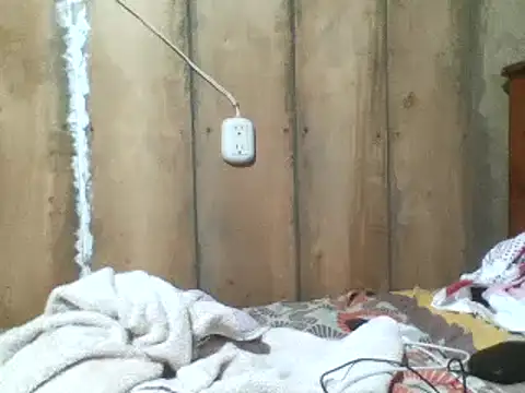 Snapshot of ELVERGON43267 chatting on December 5, 1:25 am ELVERGON43267 online show from December 5, 1:25 am