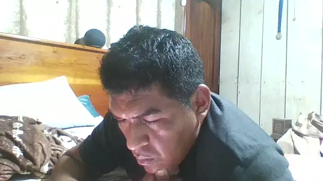 ELVERGON43267 online show from April 8, 2:44 am