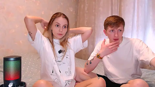 juliaanddima online show from March 2, 7:59 am