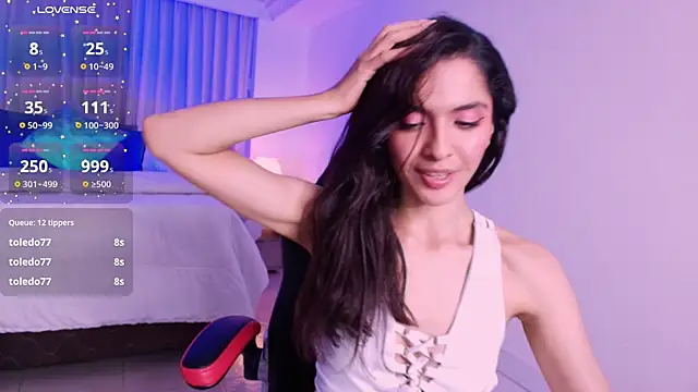 miiaa evans online show from March 6, 6:30 am