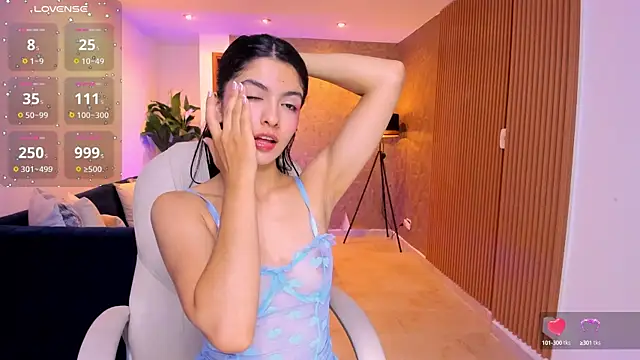 miiaa evans online show from October 1, 11:16 am