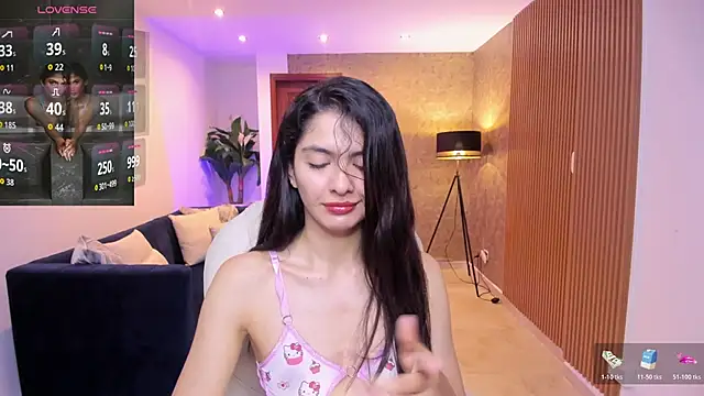 miiaa evans online show from December 20, 11:17 am