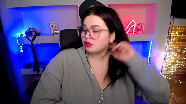 Emily Mo online show from January 14, 6:34 am