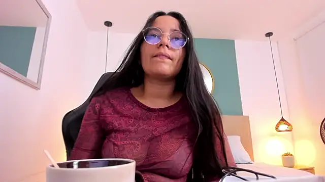 lucy blue28 online show from June 3, 1:03 pm