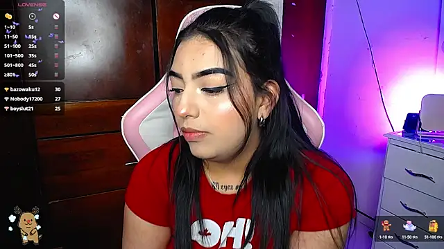 eva six online show from December 11, 11:21 pm