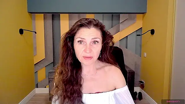 EllaLong online show from February 18, 12:28 pm