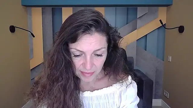 EllaLong online show from September 12, 11:32 am