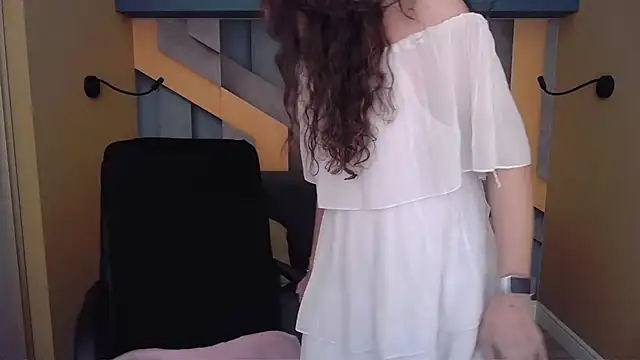 EllaLong online show from March 3, 12:22 pm