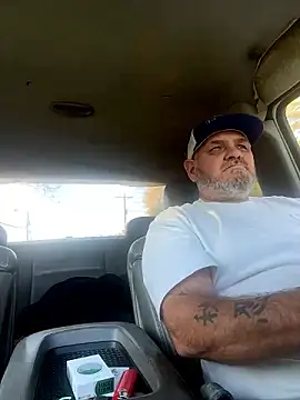 Snapshot of mrscum4u chatting on December 1, 8:53 pm mrscum4u online show from December 1, 8:53 pm