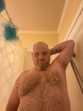 Snapshot of mrscum4u chatting on December 8, 3:56 pm mrscum4u online show from December 8, 3:56 pm