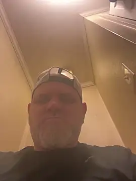 Snapshot of mrscum4u chatting on February 22, 2:30 pm mrscum4u online show from February 22, 2:30 pm