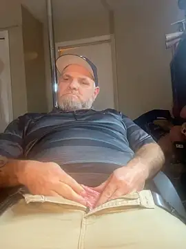 Snapshot of mrscum4u chatting on January 16, 7:07 pm mrscum4u online show from January 16, 7:07 pm