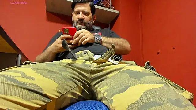 Maxi TheBigDaddy online show from March 15, 3:06 pm