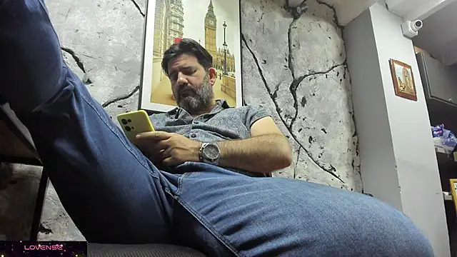 Maxi TheBigDaddy online show from November 19, 10:37 am