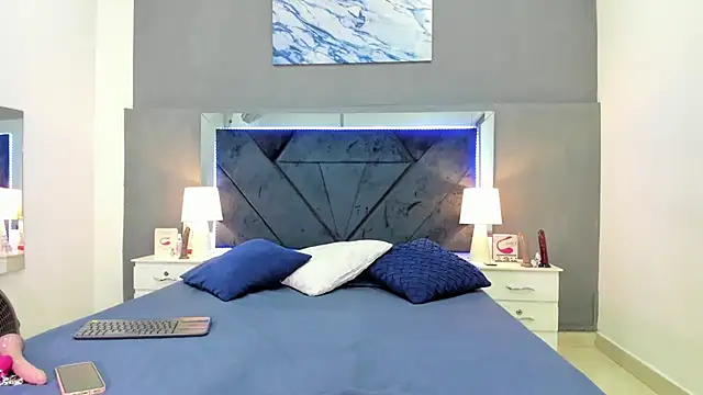 Lauralove 69 online show from November 29, 8:23 pm