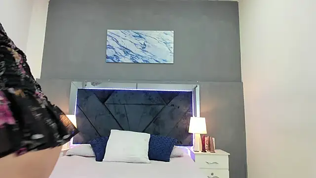 Lauralove 69 online show from January 8, 9:06 pm