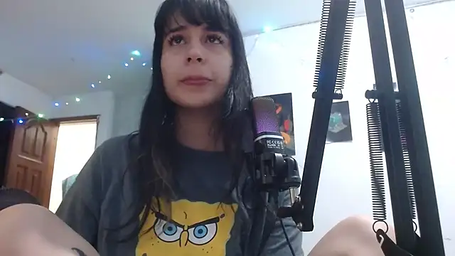 Snapshot of shy_katy_ chatting on September 30, 1:32 am shy katy  online show from September 30, 1:32 am