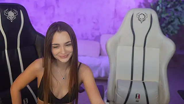 Amelia Blaze online show from September 17, 7:21 am