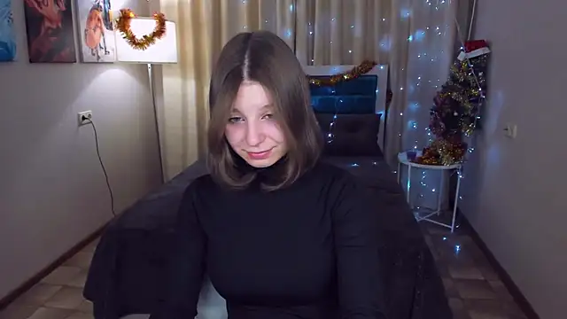 Snapshot of RinaMoore chatting on January 17, 11:06 am RinaMoore online show from January 17, 11:06 am
