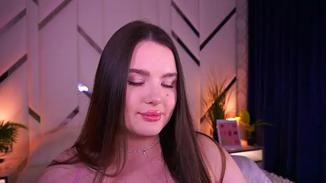 Snapshot of CuteAmberr chatting on January 14, 12:38 am CuteAmberr online show from January 14, 12:38 am