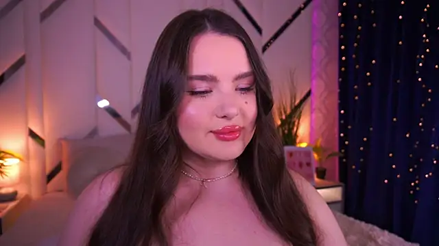 Snapshot of CuteAmberr chatting on March 3, 1:23 am CuteAmberr online show from March 3, 1:23 am